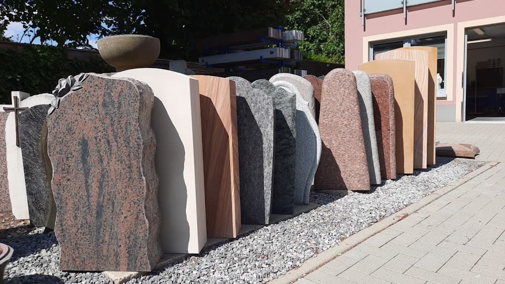 GRABMALE HÄSLER