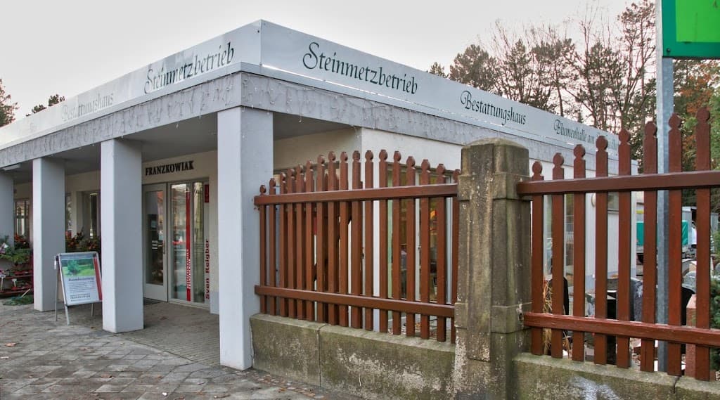 Steinmetz Reigber Südfriedhof
